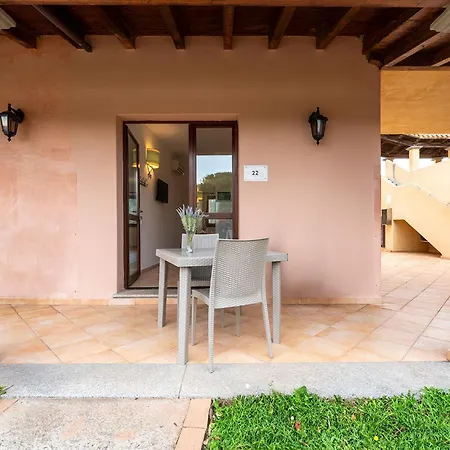 Relaxing Baia Dei Mirti Srudio M2 Sleeps 2 Vignola Mare